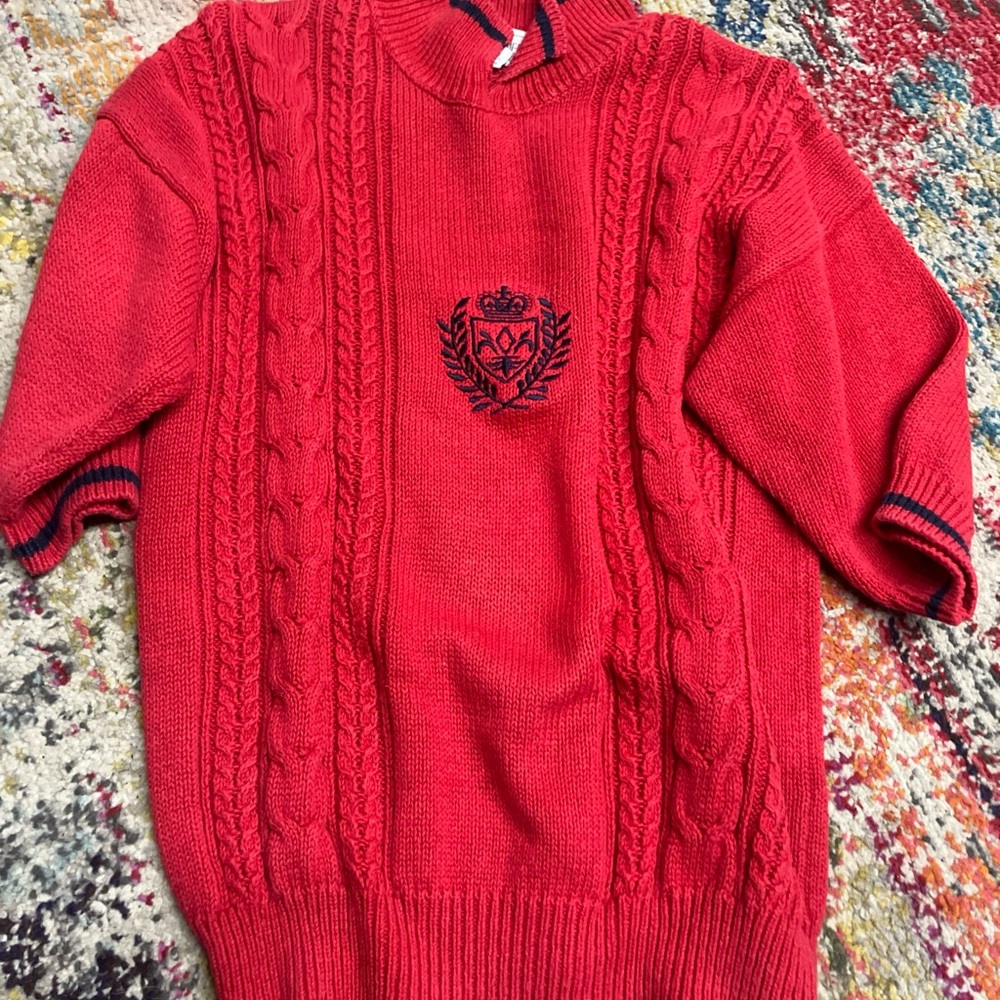 Casual Corner Short Sleeve Sweater Size Medium Embroidered Women vintage